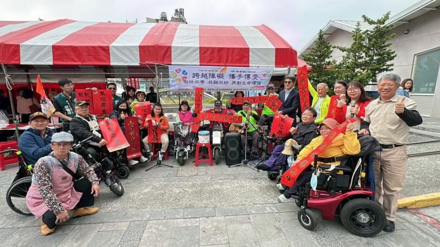 17年不間斷！立委劉建國寒冬送暖 做公益