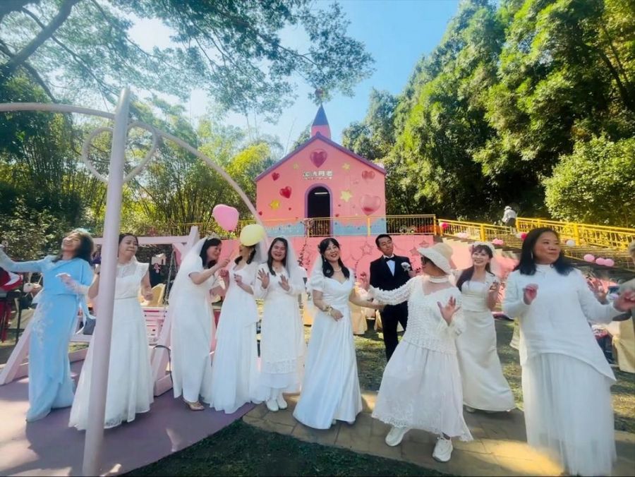 把愛情泡進茶裡元首館　英式茶會甜蜜上演