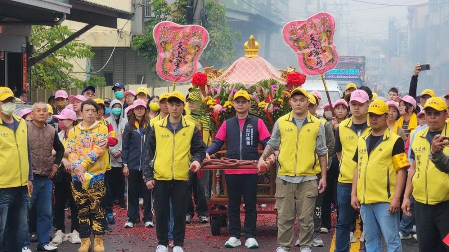 中市新社九庄媽大年初四熱力全開 凌晨四點集合遊庄遶境