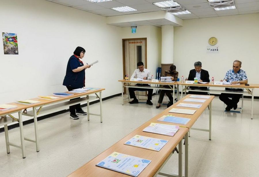 拿出自信  今年換你 115年優秀青年出爐 24位優秀青年脫穎而出