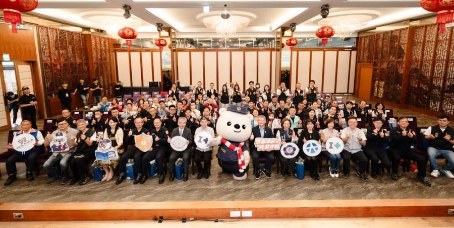 警企聯手護嘉園！嘉市警攜手企業發表「防詐秘笈」地政攔阻短劇