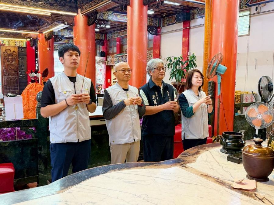 九華山地藏庵親子寫生比賽　傳承畫都精神、共繪元宵之美