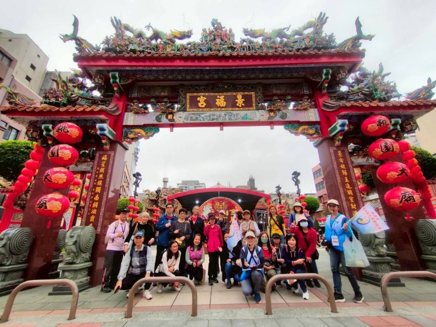 2026桃園燈會「舊城導覽」啟航　多國籍志工導覽獲好評