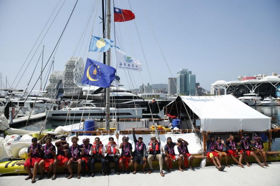 「無私分享號」傳統航海壯舉感動人心　海委會於高雄港盛大迎船