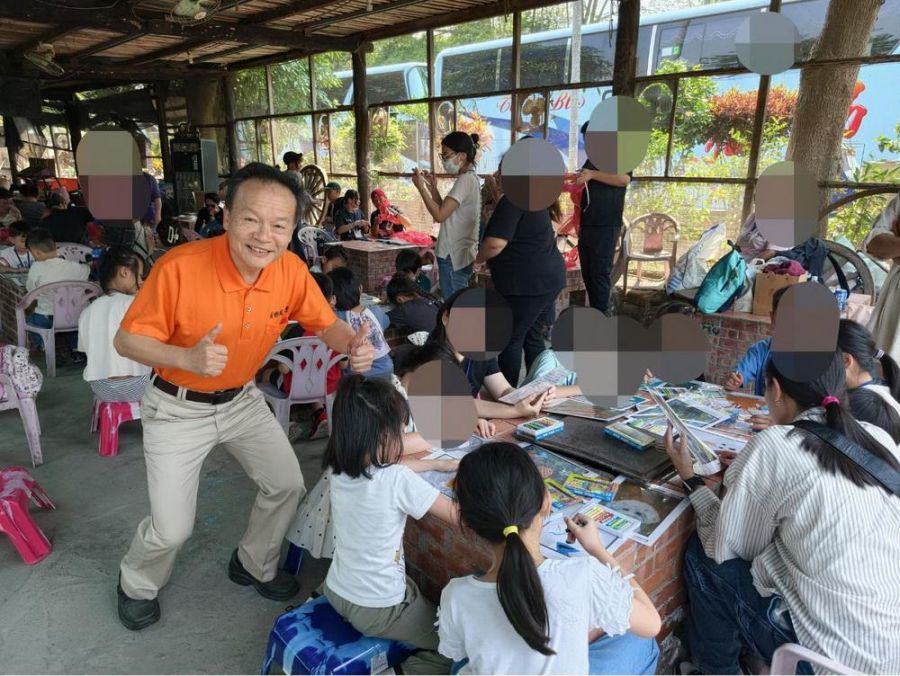 知名國際藝術家陳明順舉辦「臨摹美術與寫龍收藏」活動  熱鬧滾滾