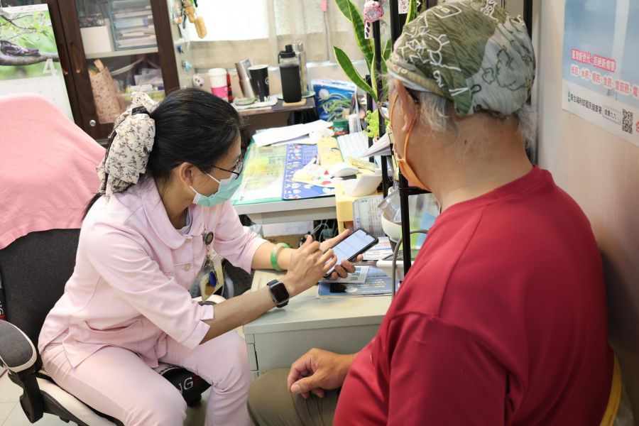 僅曾口乾舌燥卻被驗出糖尿病  連喝罐可樂空腹血糖飆到近300