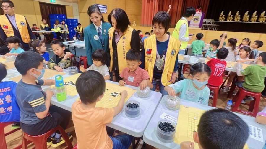 竹市玉山獅子會辦理「第20屆風城盃圍棋公開賽」上千棋士齊聚競賽