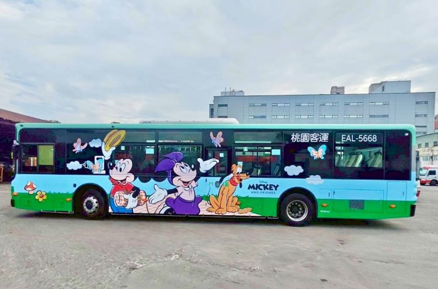 「TAB新桃園幹線」　加碼8輛米奇主題公車