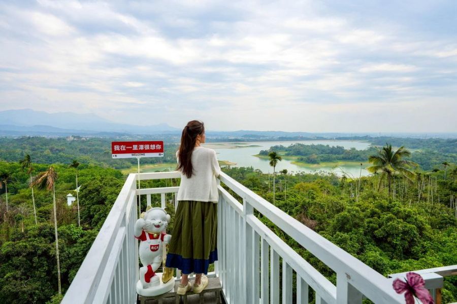 漫遊仁義潭享受慢時光   嘉縣湖畔景觀餐廳與人氣咖啡廳