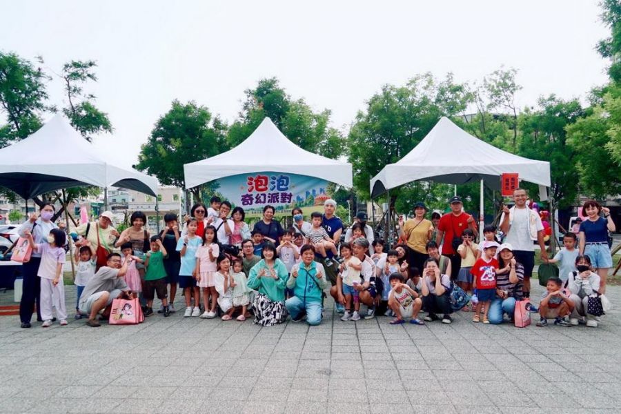 龍江公園化身泡泡樂園　鄭孟洳打造親子共遊幸福時光