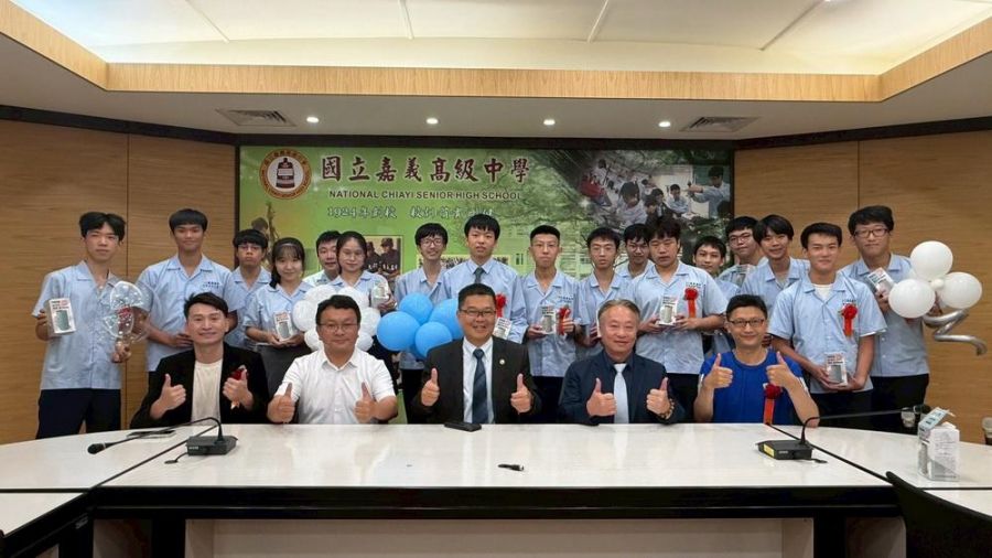 彰雲嘉最耀眼   嘉中錄取臺大醫牙電資人數創新高