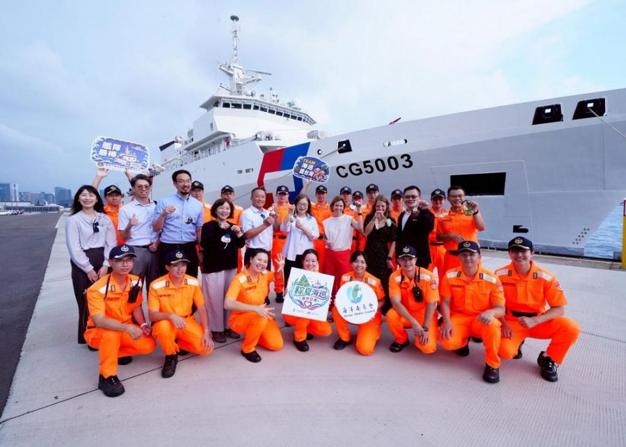 英國代表首登台灣海巡旗艦 管碧玲：台英共伴維護區域和平
