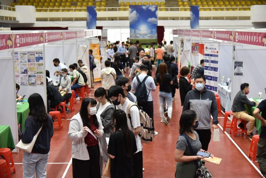AI國家隊齊聚搶人才  雲嘉南就博會6/27登場 釋逾3,500職缺