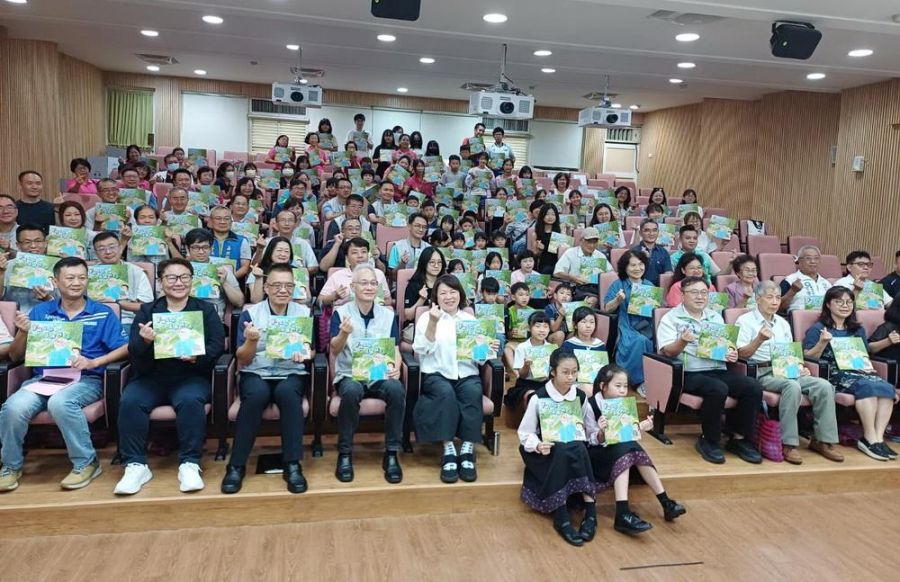 嘉市《穿城之水─道將圳》繪本發表！以臺語重現三百年嘉義城市記憶